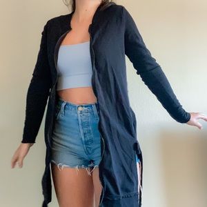 (H&M divided) black long sleeve long zip up jacket /cardigan